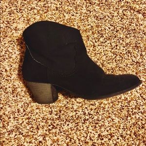 black ankle booties